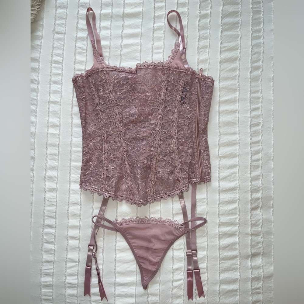 NWOT Adore Me Pink Lace Bustier set - Picture 2 of 11